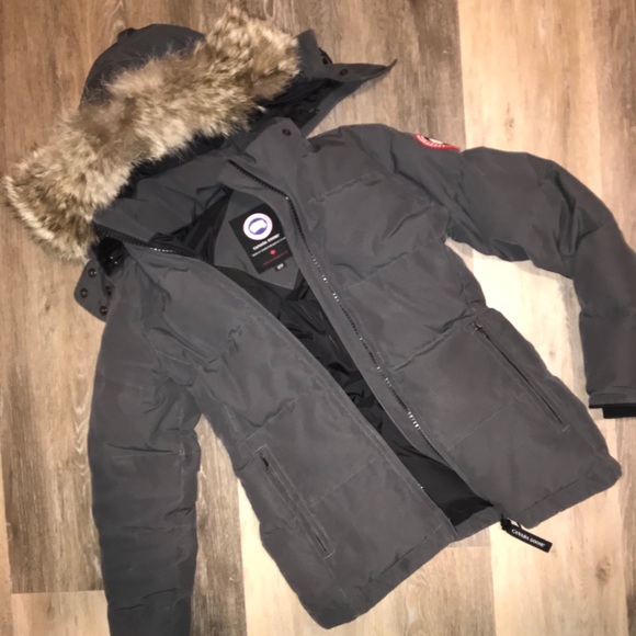 canada goose jacket poshmark canada goose jacket poshmark